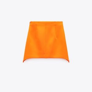 Beautiful New Zara Asymmetric skirt